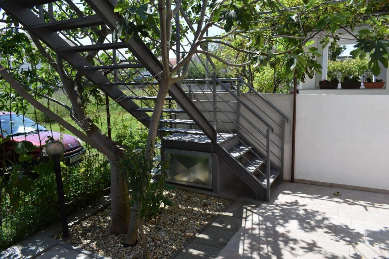 Apartmani Veronika Nin Exterior foto